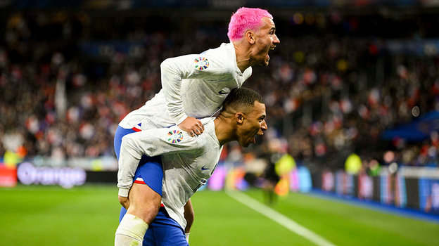 Антуан Гризманн и Килиан Мбаппе.