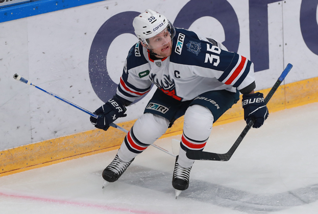 Антон Сизов. Хоккеист Антон Сизов