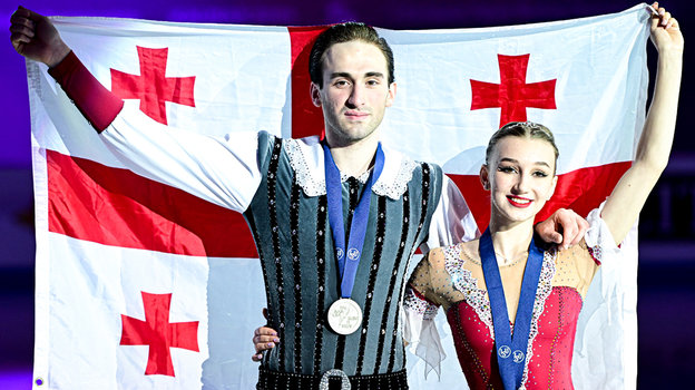 Анастасия Метелкина и Лука Берулава с серебряными медалями чемпионата Европы-2024.