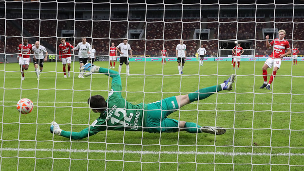 Егор Бабурин в матче против «Спартака». Егор Бабурин в матче против «Спартака»