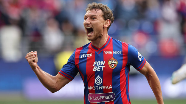 Федор Чалов. Футболист Федор Чалов