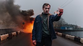 Кадр из сериала «ГДР».