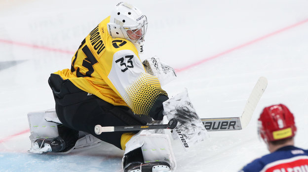 Александр Самонов. Хоккеист Александр Самонов