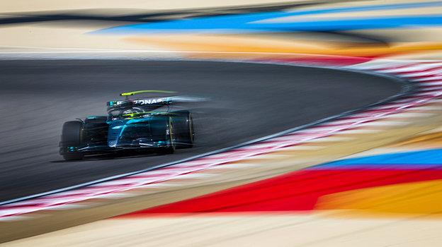 Болид Льюиса Хэмилтона.