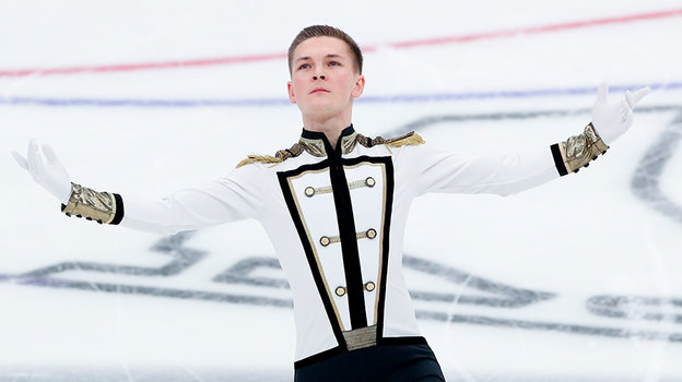 Михаил Коляда. Фигурист Михаил Коляда.