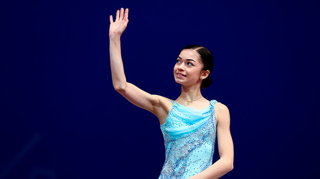 Аделия Петросян. Фишуристка Аделия Петросян.