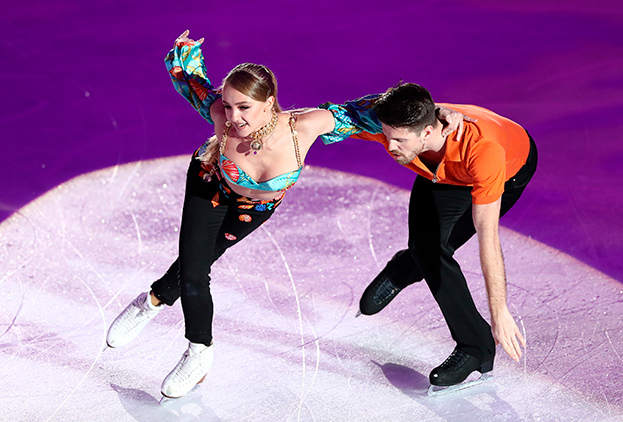 Александра Степанова и Иван Букин. Фигуристы Александра Степанова и Иван Букин.