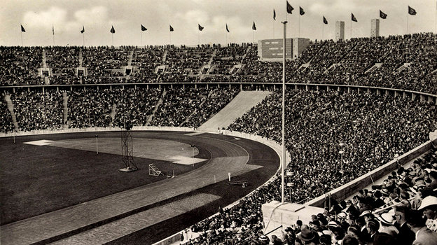 Олимпийский стадион в Берлине в 1936 году.