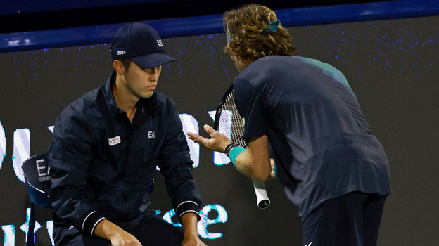 Андрей Рублев накричал на арбитра на турнире в Дубае. Андрей Рублев накричал на арбитра на турнире в Дубае