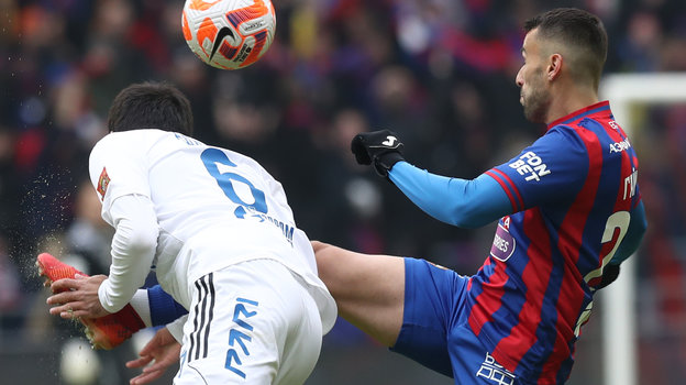 Футболисты Арсен Адамов и Милан Гайич