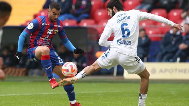 Футболисты Милан Гайич и Арсен Адамов