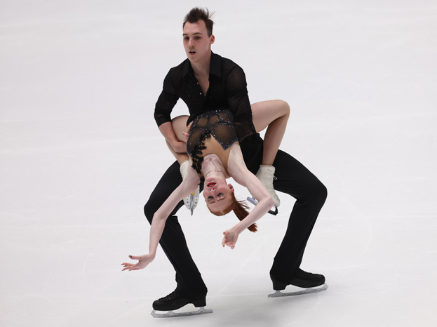 Елизавета Осокина и Артем Грицаенко. Фигуристы Артем Грицаенко и Елизавета Осокина
