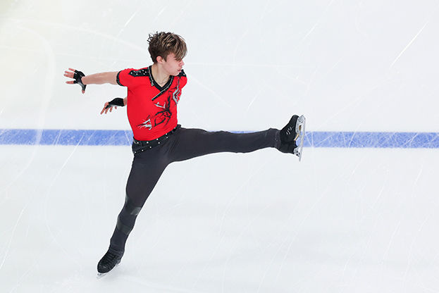 Даниил Самсонов. Фигурист Даниил Самсонов.