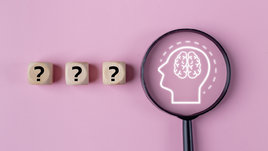 Лупа и рисунок мозга