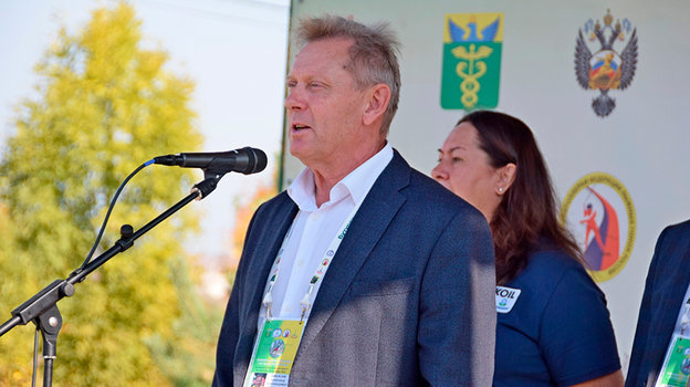 Александр Завьялов на финале Кубка России по лыжероллерам в 2023 году.