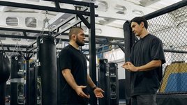 «Сын спросил: «Папа, а ты умеешь драться как Ислам Махачев?» Хабиб дал интервью Сабурову