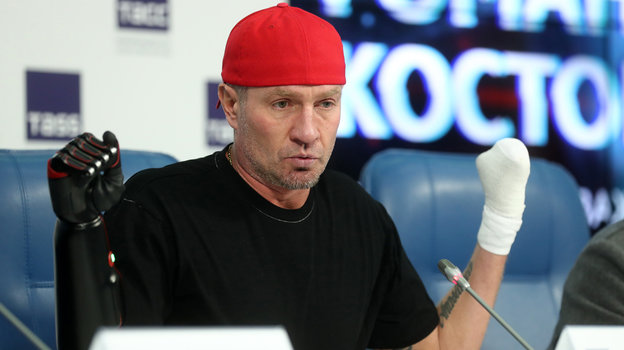 Роман Костомаров. Фигурист Роман Костомаров