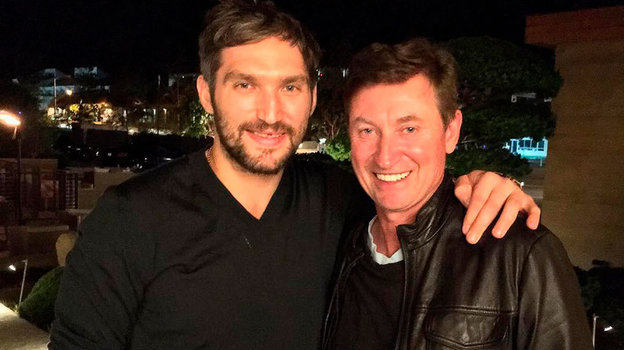 Александр Овечкин и Уэйн Гретцки. Александр Овечкин и Уэйн Гретцки