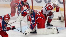 Чемпион на грани вылета. «Локомотив» одержал третью победу над ЦСКА