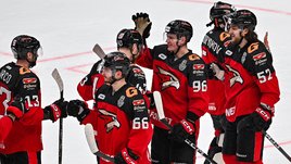 «Авангард» уверенно прошел «Ладу». Но тольяттинцы могут гордиться сезоном