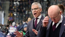 Ларионов в ярости швырнул планшетку после челленджа СКА. Его «Торпедо» выбыло из плей-офф