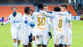 «Зенит» и «Динамо» подтвердили золотые амбиции. Но «Урал» был ужасен, а «Ахмат» — расточителен