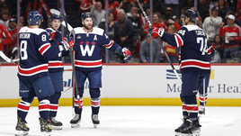 «Вашингтон» устроил распродажу, но все еще борется за плей-офф. А Овечкин набирает очки уже в пятом матче подряд!