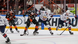 Команда Разина впервые вышла во второй раунд. Яркий форвард «Магнитки» в овертайме прибил бывший клуб