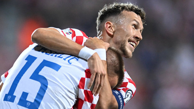 Марио Пашалич и Иван Перишич. Футболисты сборной Хорватии Марио Пашалич и Иван Перишич