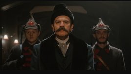 Кадр из сериала «Джентльмен в Москве»