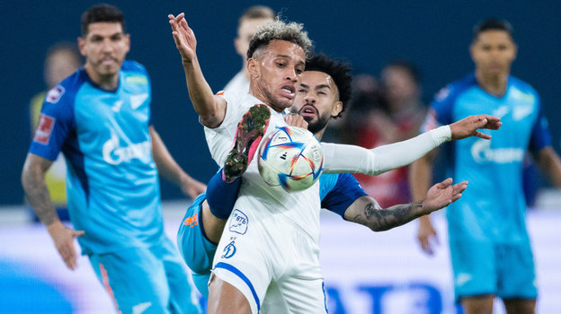 Бителло и Клаудиньо. Футболисты Бителло и Клаудиньо