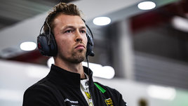 Автогонщик Даниил Квят