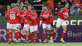 Футболисты «Спартака» в матче против «Оренбурга»