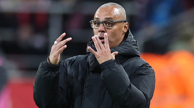 Давид Деограсия.