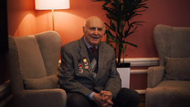 «Я дожил до 93 лет благодаря жене и песням». История долгожителя Бориса Нечецкого