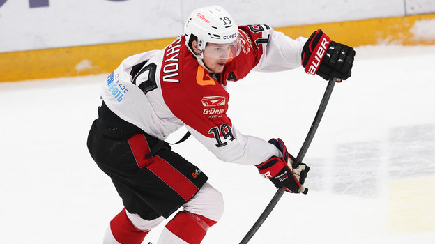 Владимир Ткачев. Хоккеист Владимир Ткачев