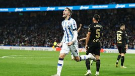 «Неистово праздную, давно этого ждал». В Испании радуются первому голу Захаряна за «Реал Сосьедад»