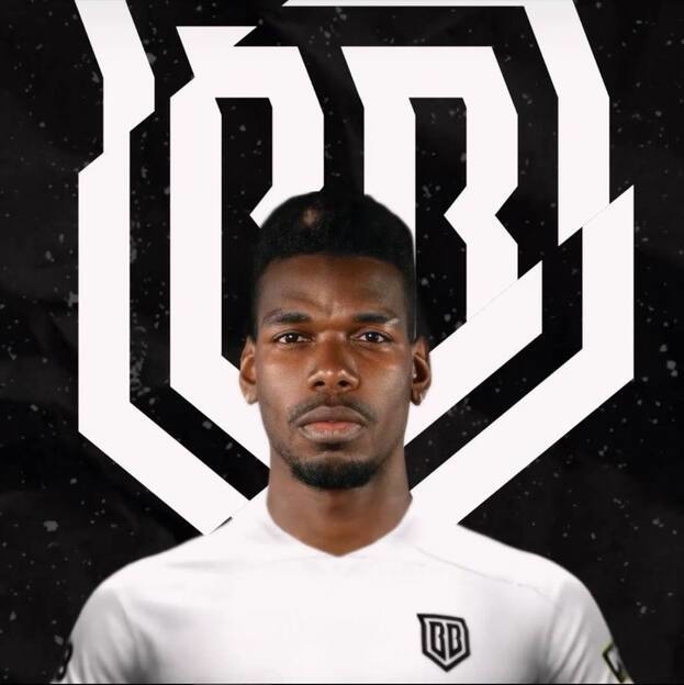 Поль Погба в майке Broke boys.