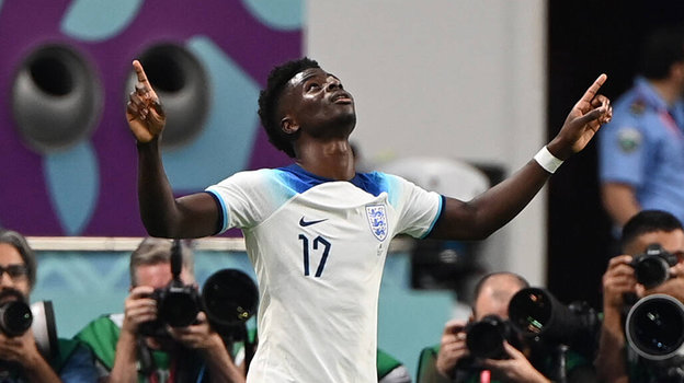 Букайо Сака.