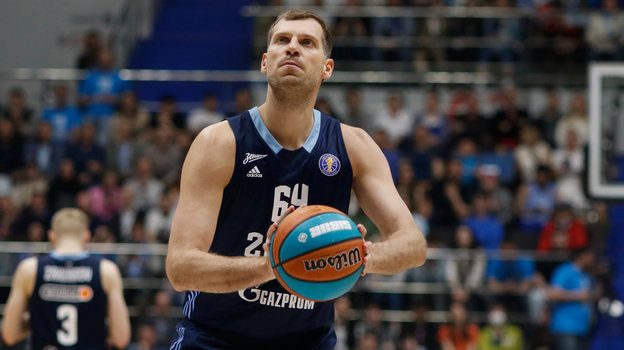 Сергей Моня. Баскетболист Сергей Моня