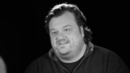 Комментатор Василий Уткин