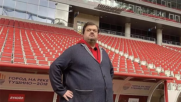 Василий Уткин.