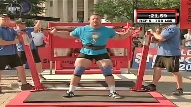 Оли Томпсон.