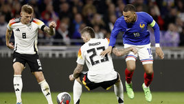 Вернувшийся Кроос дарит Германии надежду перед Евро. А сейчас помог победить Францию