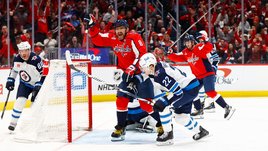 Овечкин рвет НХЛ, как молодой. Есть еще один дубль, а «Вашингтон» — в зоне плей-офф