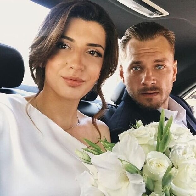 Александр Горбатов с женой Викторией.