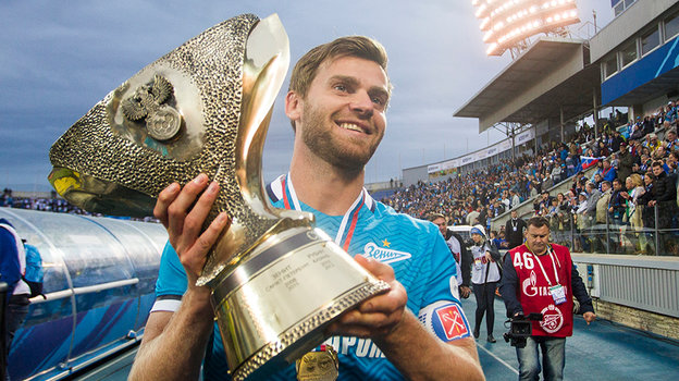 Николас Ломбертс.