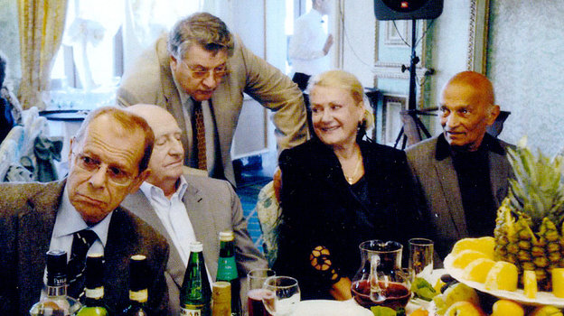 Елена и Анатолий Чайковские с друзьями Аркадием Аркановым, Марком Захаровым, Александром Ширвиндтом.