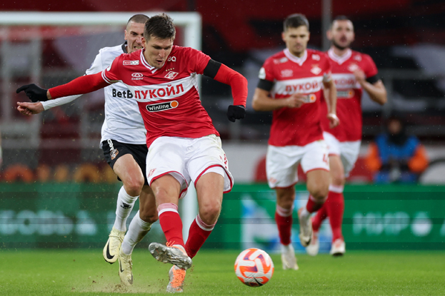 Алексей Ионов и Александр Соболев. Футболисты Алексей Ионов и Александр Соболев