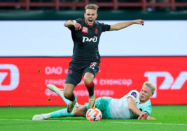 Максим Глушенков против Никиты Кривцова.